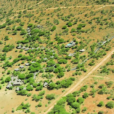 Severin Safari Camp Tsavo West National Park Екстер'єр фото
