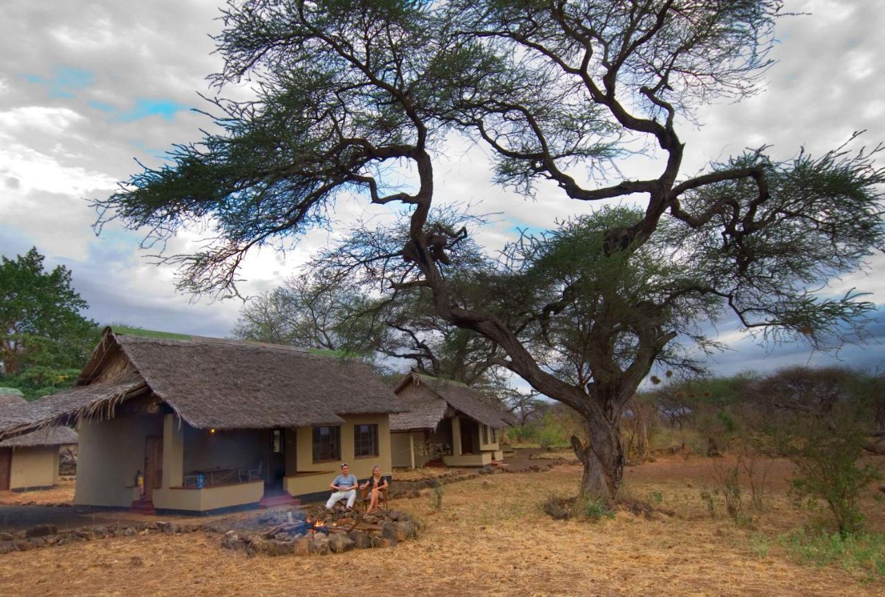 Severin Safari Camp Tsavo West National Park Екстер'єр фото
